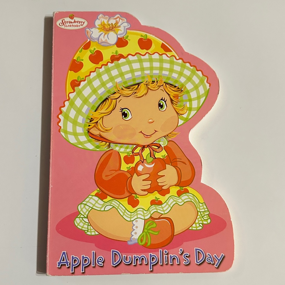 Vintage 2003 Strawberry Shortcake Apple Dumplin’s Day Story Board Book Y2K